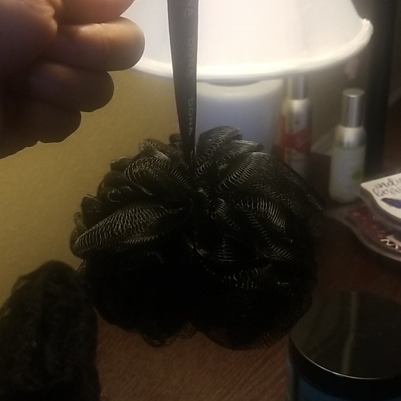 BRAND NEW! Dona bath salts with body pouf! - Picture 5 of 5